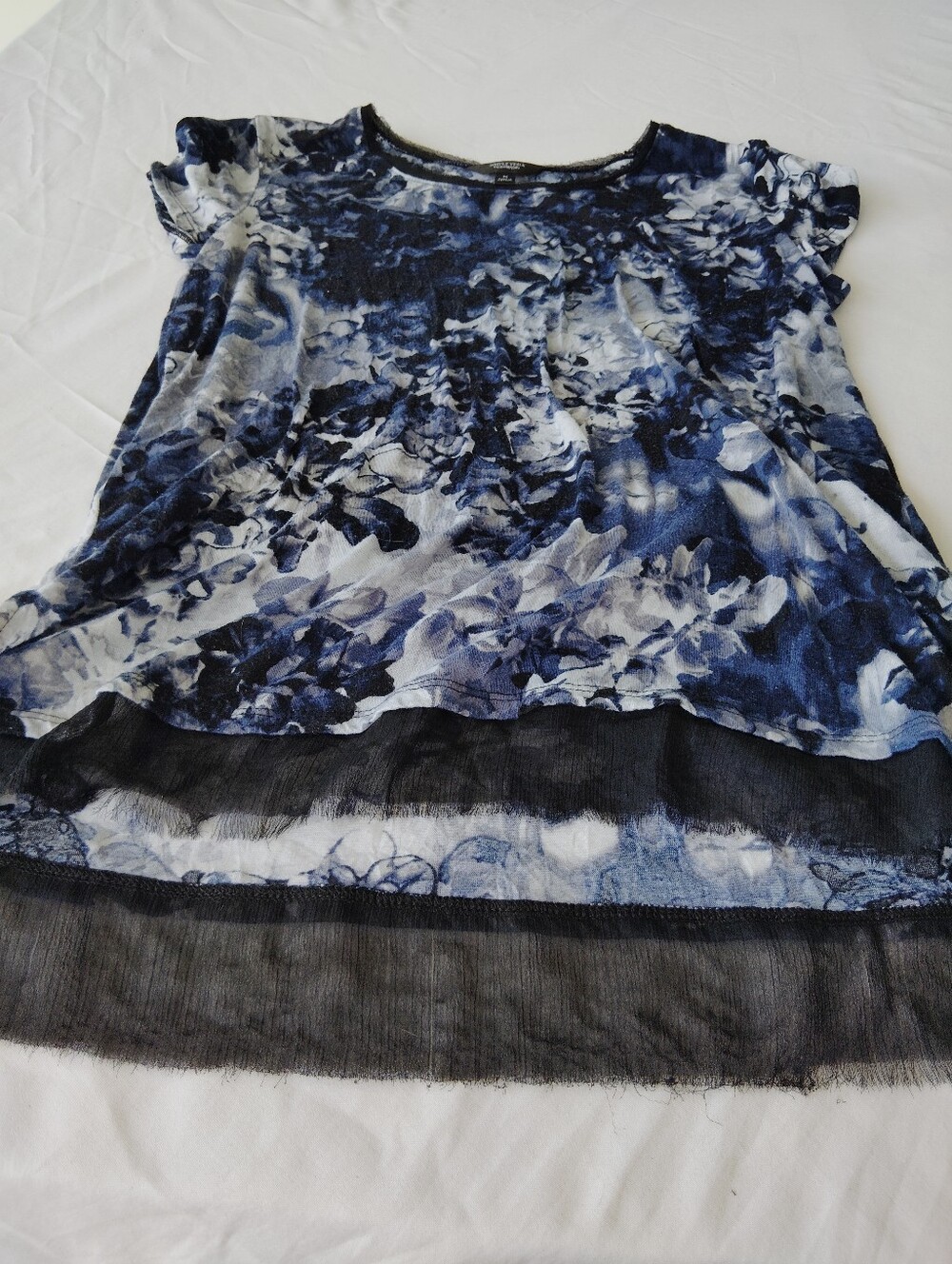 Simply Vera Vera Wang M Floral Blue Short Sleeve Frill Bottom